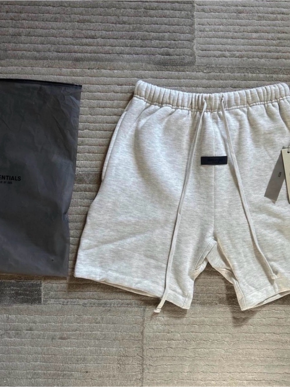 Fear of God Light oat sweat shorts men’s small